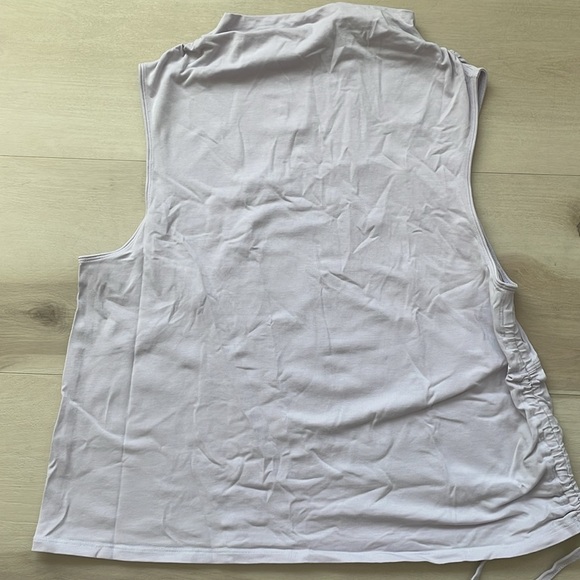 Lululemon LA Side Cinch Mock Neck Tank size M lavander dew - Picture 4 of 6